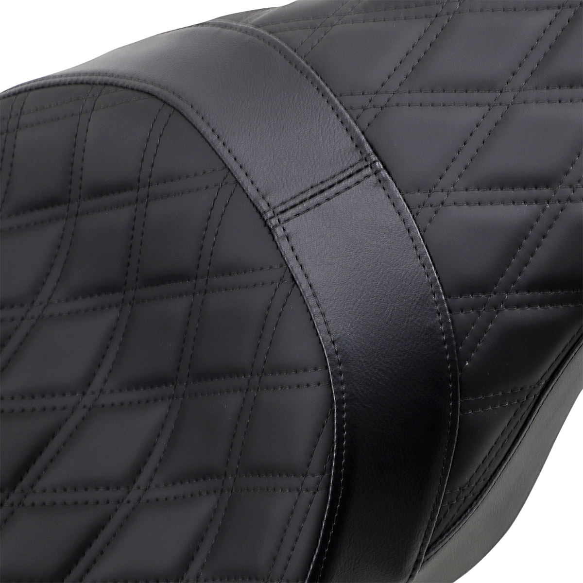 Drag Specialties Forward Positioned Predator 2-Up Seat – Double Diamond – Black Stitching – FL '08-'23 – view 2