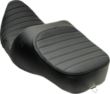 Slyfox Chariot Seat – Black Classic Stitch – Black Logo – FLH/FLT '09-'23.5