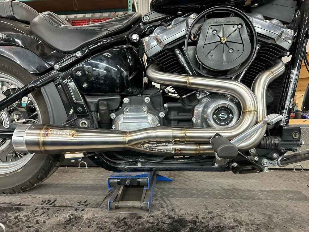 Envolvente Softail M8