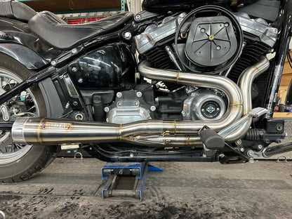 Envolvente Softail M8