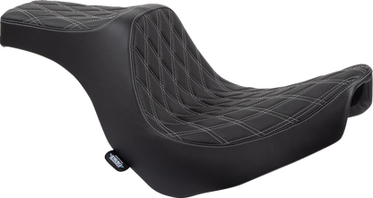 Drag Specialties Predator III 2-Up Seat – Vinyl – Double Diamond – Silver Stitching – FL/FX '18-'24