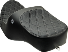 Slyfox Chariot Seat – Silver Double Diamond Stitch – Silver Logo – FLH/FLT '23.5-'26 – view 2