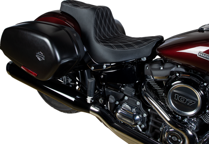 Drag Specialties Predator III 2-Up Seat – Vinyl – Double Diamond – Silver Stitching – FL/FX '18-'24 – view 2