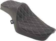 Drag Specialties Predator III Seat – Double Diamond – Silver Stitching – XL '82-'03