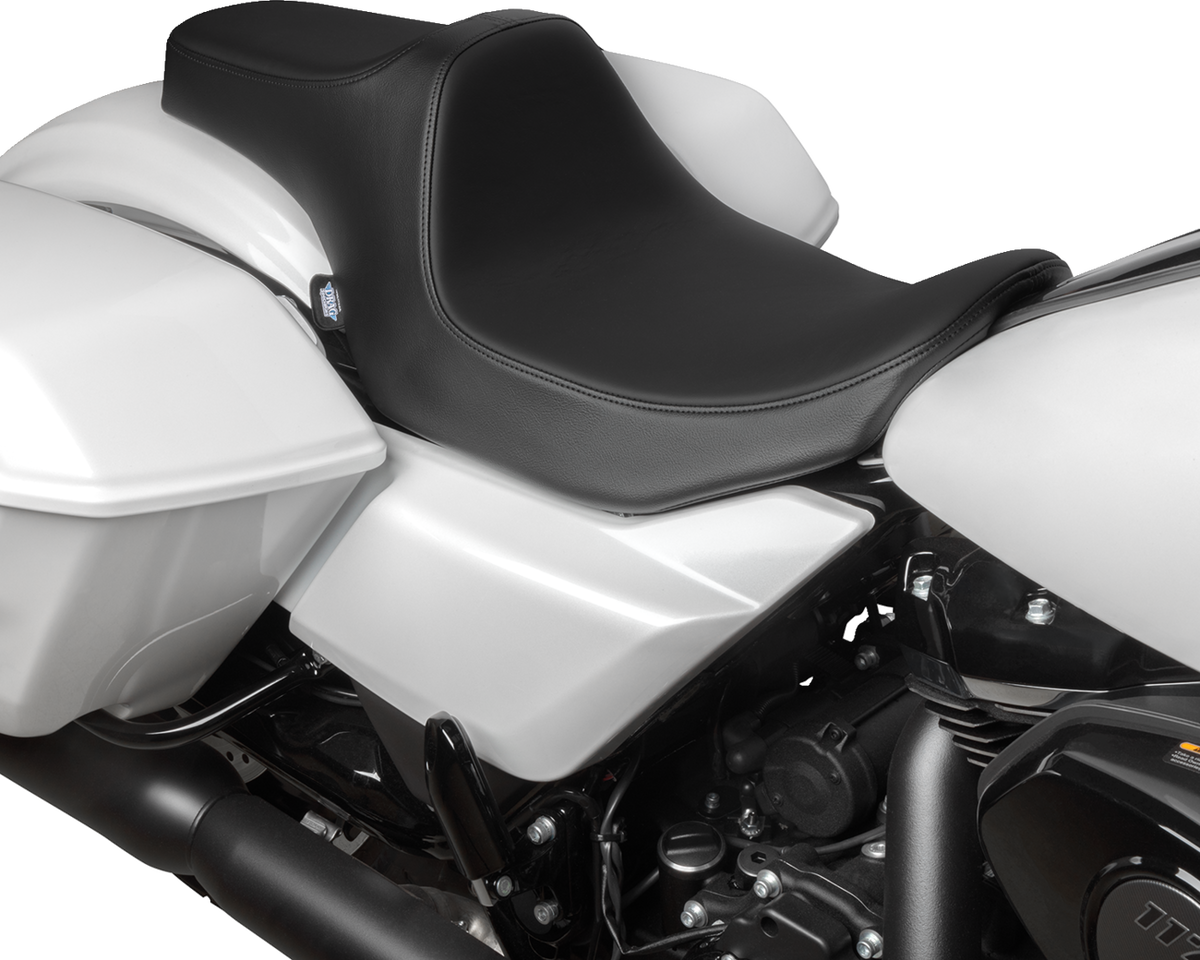 Drag Specialties Predator III Seat – Smooth – Black Solar Leather – FLT/FLH '23-'24 – view 3