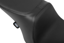 Drag Specialties Predator 2-Up Seat – Solar Leather – Smooth – w/o Backrest – FL '97-'07 – view 2