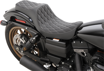 Drag Specialties Predator III Seat – Double Diamond – Silver Stitching – FXD/FLD '06-'17 – view 3