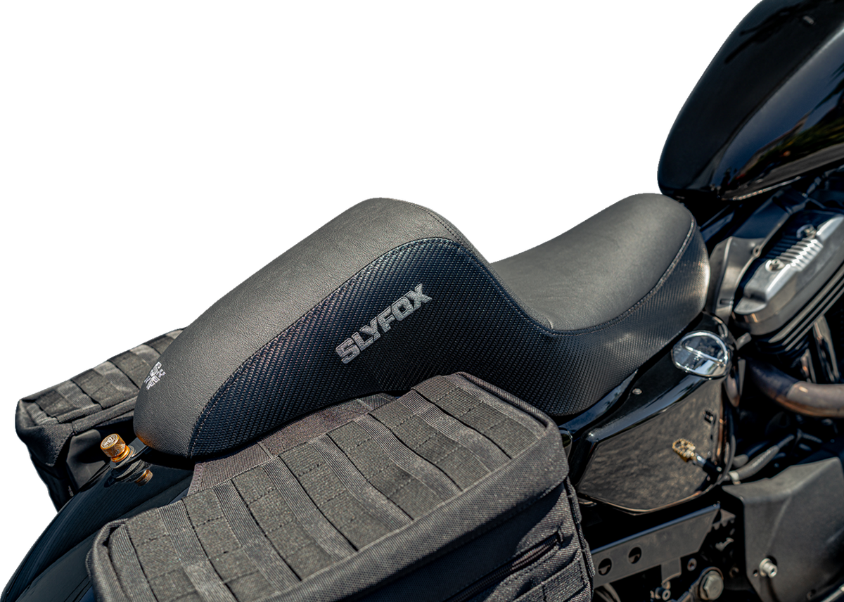 Slyfox Drifter Seat – Gray Logo – Black Vinyl w/ Slipstop – Carbon Fiber – XL '04-'22 – view 3