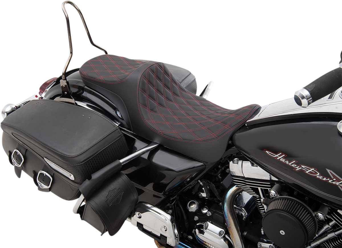 Drag Specialties Predator III 2-Up Seat – Double Diamond – Red Thread – FL '08-'23