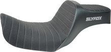 Slyfox High Noon Seat – Vinyl – Classic Stitch – Gray Logo – Dyna '12-'16