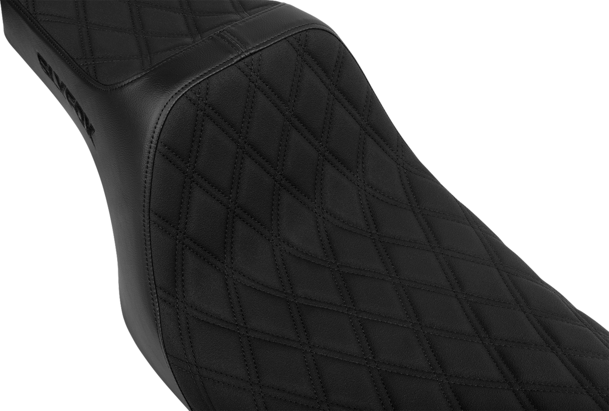 Slyfox High Noon Seat – Double Diamond – Black Logo – Black Stitch – FLH/FLT '08-'25