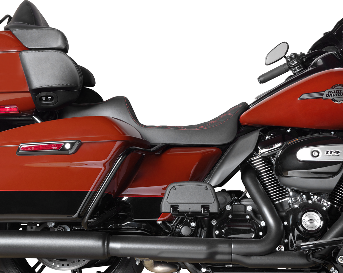 Drag Specialties Predator III Seat – Extended Reach – Double Diamnd – Red Stitching – FLH/FLT '08-'24 – view 4