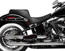 Drag Specialties Performance Predator 2-Up Seat – Vinyl – Double Diamond – Silver Thread – FL '00-'17 – view 2
