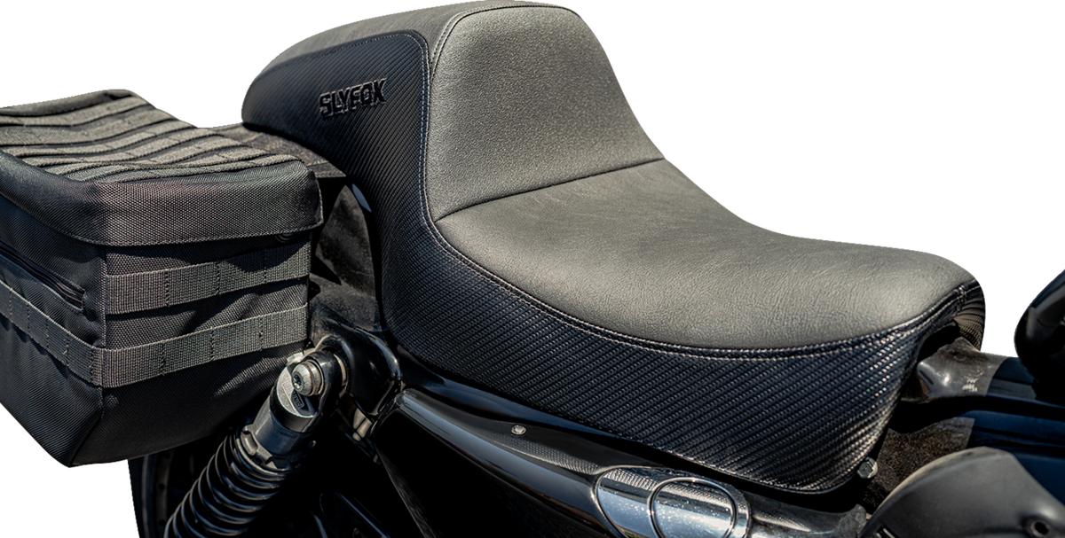 Slyfox Drifter Seat – Black Logo – Black Vinyl w/ Slipstop – Carbon Fiber – XL '04-'22 – view 4