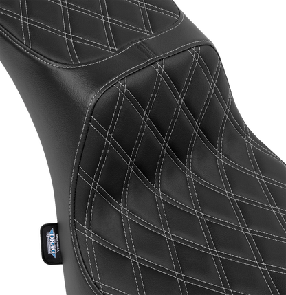 Drag Specialties Performance Predator 2-Up Seat – Vinyl – Double Diamond – Silver Thread – FL '00-'17 – view 4