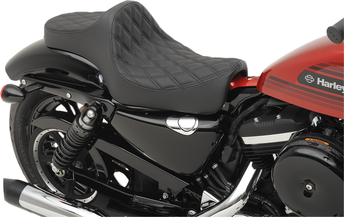 Drag Specialties Predator III Seat – Double Diamond – Black Stitching – 'XL 04-'22 – view 3