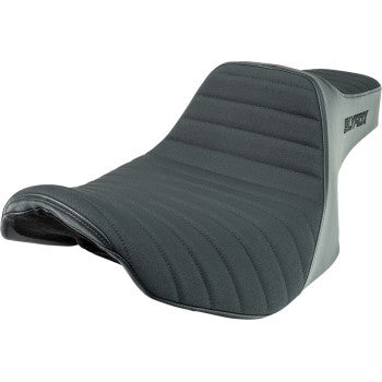 Slyfox Performance Highnoon Seat – Harley Touring 2023.5+ (Black Logo & Stitching)