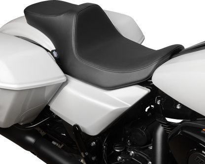 Drag Specialties Predator III 2-Up Seat – Vinyl – Smooth – FLT/FLH '23-'24 – view 2