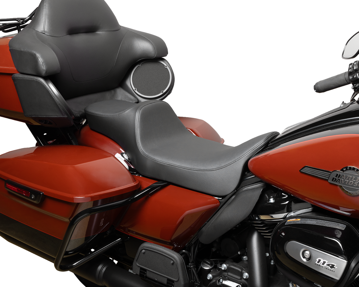 Drag Specialties Predator III Seat – Extended Reach – Smooth – FLH/FLT '08-'24 – view 3