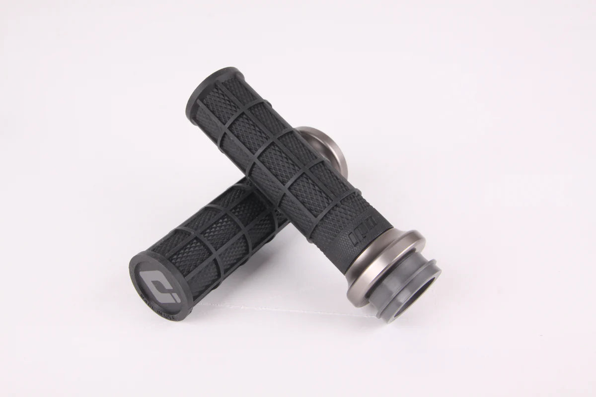 Harley-Davidson 2008-2023 TBw : Kit de poignées Hart-Luck Signature Full-Waffle Lock-On pour V-Twin