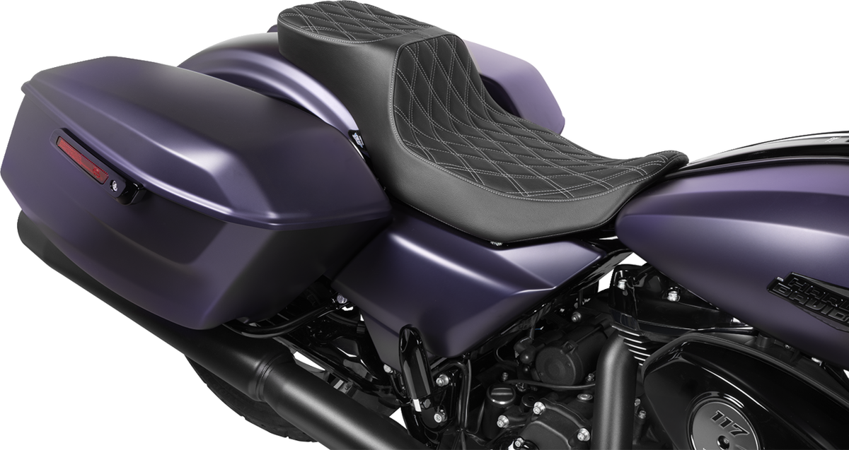 Drag Specialties Performance Predator 2-Up Seat – Extended Reach – Vinyl – Silver Double Diamond Stitch – view 3