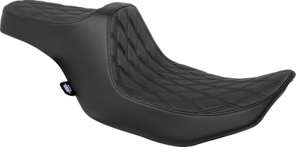 Drag Specialties Predator III Seat – Double Diamond – Black – FLT/FLH '23-'24 – view 4