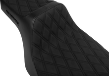 Slyfox High Noon Seat – Double Diamond – Black Logo – Black Stitch – FLH/FLT '23-'25