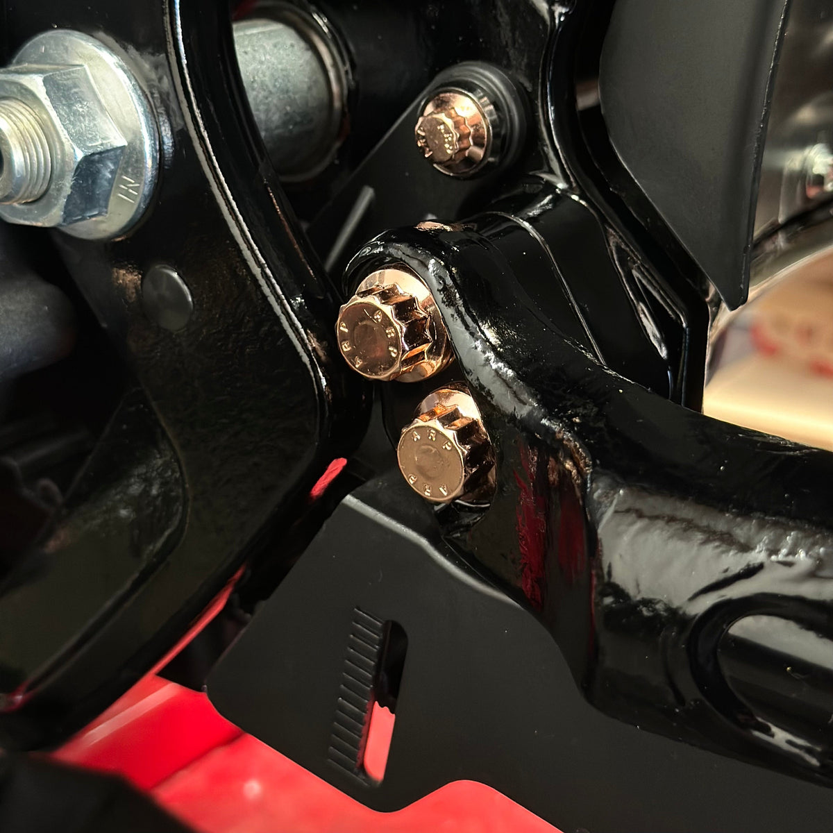 M8 Softail Swing Arm ARP Bolt Kit