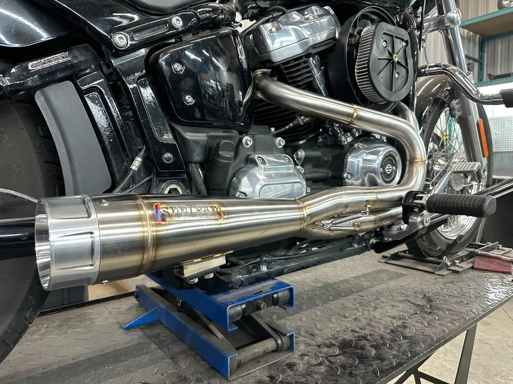 Envolvente Softail M8