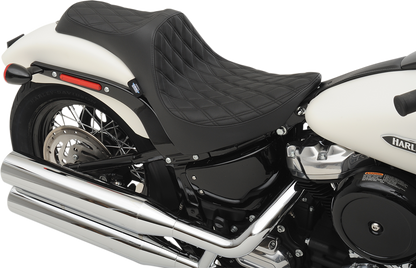 Drag Specialties Predator III Seat – Double Diamond – Black Stitching – FL/FX '18-'23 – view 3