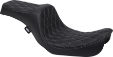 Drag Specialties Predator III Seat – Double Diamond – Silver Stitching – FXD/FLD '06-'17