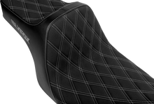 Slyfox High Noon Seat – Double Diamond – Silver Logo – Silver Stitch – FLH/FLT '97-'07 – view 2