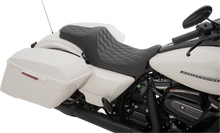 Drag Specialties Predator III Seat – Double Diamond – Black Stitiched – FL '08-'23 – view 2
