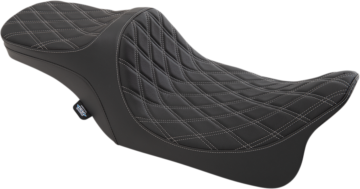Drag Specialties Predator III 2-Up Seat – Double Diamond – Silver Thread – FL '99-'07