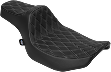 Drag Specialties Extended Reach Predator III Seat – Vinyl – Silver Double Diamond Stitch – FLT/FLH '23-'25