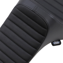 Drag Specialties Predator III Seat – Classic Stitch – XL '04-'22 – view 2