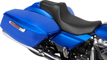 Drag Specialties Extended Reach Predator III Seat – Vinyl/Solar Leather – Smooth – FLT/FLH '23-'25 – view 3