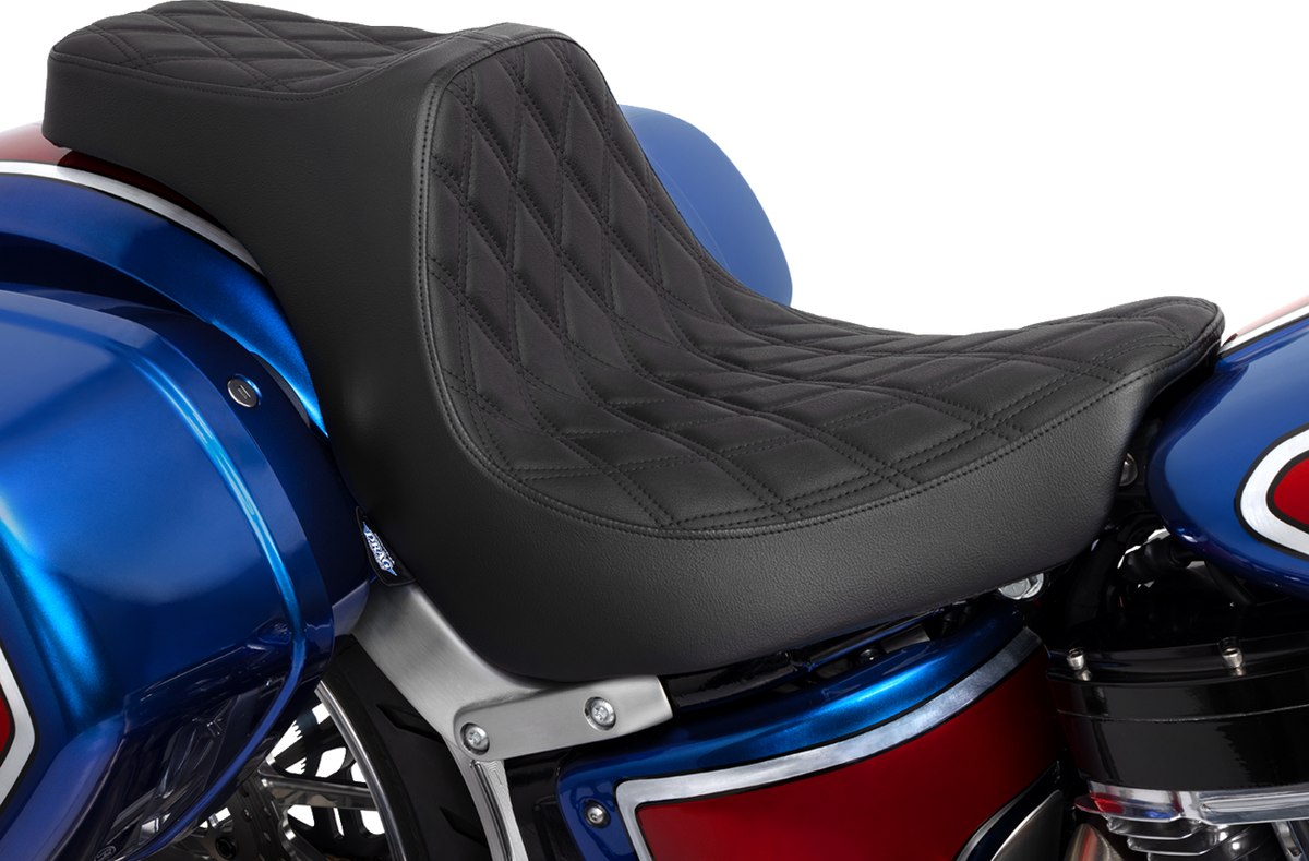 Drag Specialties Predator III 2-Up Seat – Vinyl – Double Diamond – Black Stitching – FL/FX '18-'24 – view 2