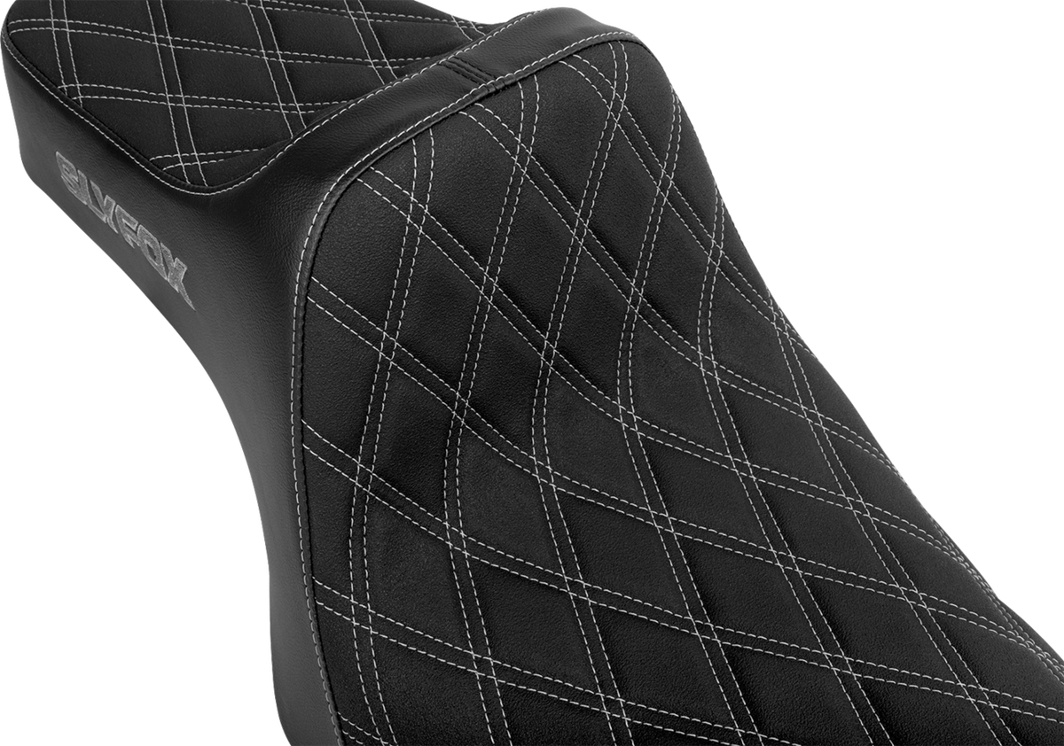 Slyfox High Noon Seat – Double Diamond – Silver Logo – Silver Stitch – XL '04-'22 – view 2