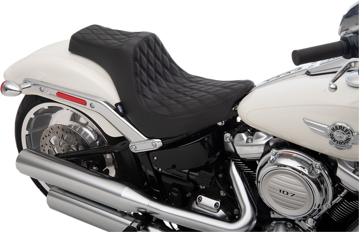 Drag Specialties Predator III Seat – Double Diamond – Black Stitching – FLFB/S '18-'25 – view 3