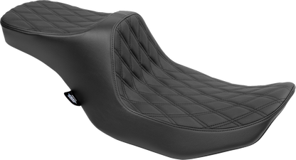 Drag Specialties Predator III 2-Up Seat – Vinyl – Double Diamond – Black Stitching – FLT/FLH '23-'24 – view 4