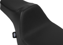 Drag Specialties Extended Reach Predator III Seat – Vinyl – Smooth – FLT/FLH '23-'25 – view 2