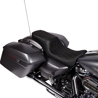 Drag Specialties Predator 2-Up Seat – Vinyl – Double Diamond – w/o Backrest – FLH/FLTR '08-'23 – view 3