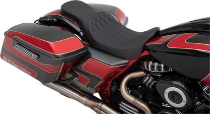 Drag Specialties Predator 2-Up Seat – Double Diamond – Black Stitching – FL '08-'23 – view 3