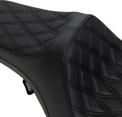 Drag Specialties Predator III Seat – Double Diamond – Black Stitched – FLHR/FLHX '99-'07 – view 3