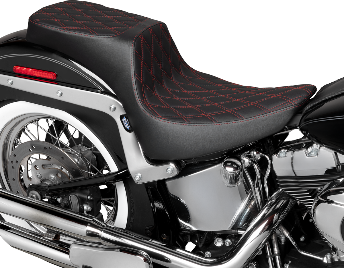 Drag Specialties Performance Predator 2-Up Seat – Vinyl – Double Diamond – Red Thread – FL '00-'17 – view 3
