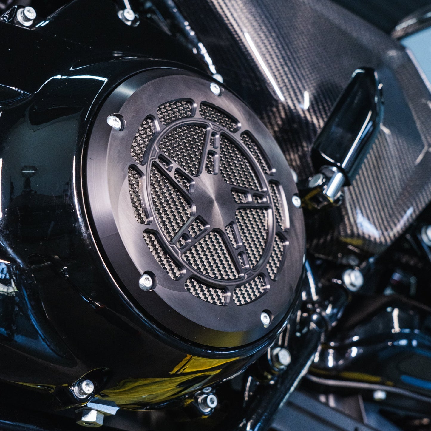 Hofmann Designs M8 Bagger Billet Aluminum & Carbon Fiber Derby Cover — Signature Series