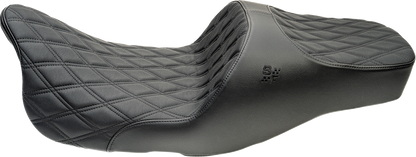 Slyfox Chariot Seat – Black Double Diamond Stitch – Black Logo – FLH/FLT '23.5-'26 – view 2