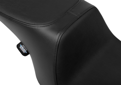 Drag Specialties Predator 2-Up Seat – Vinyl – Smooth – w/o Backrest – FL '97-'07 – view 2