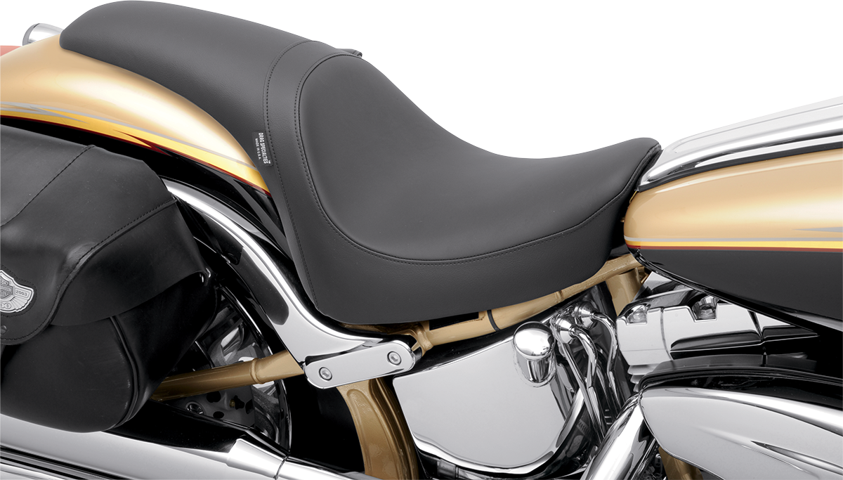 Drag Specialties Predator Seat – Smooth – FXSTD '00-'07 – view 3